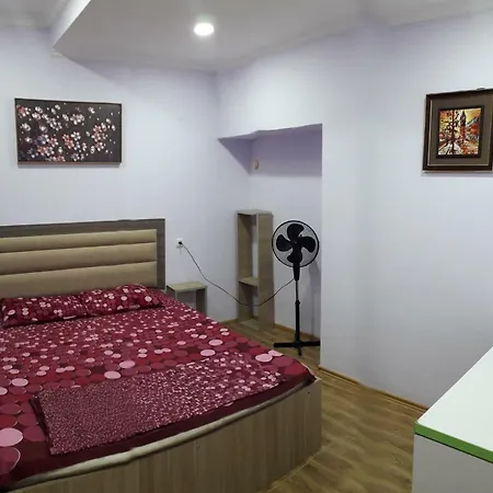 Hostel City Center Kutaisi Dış mekan fotoğraf