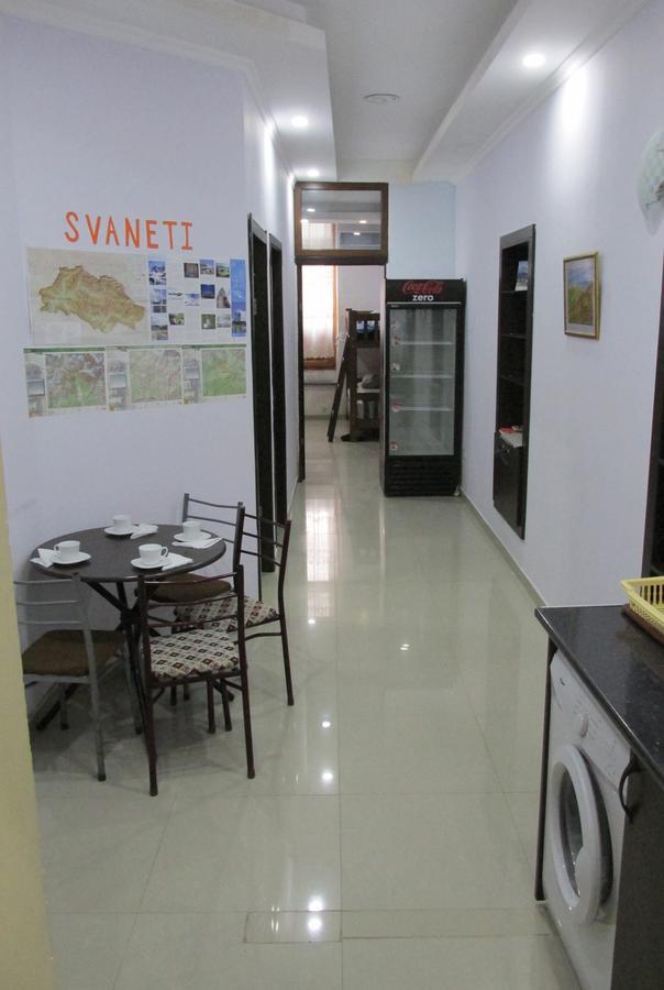 Hostel City Center *